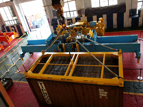 集装箱简易固定吊具